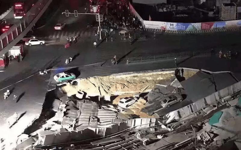 新奥精准数据免费开放和在建楼房倒塌致11死与在建楼房倒塌事件