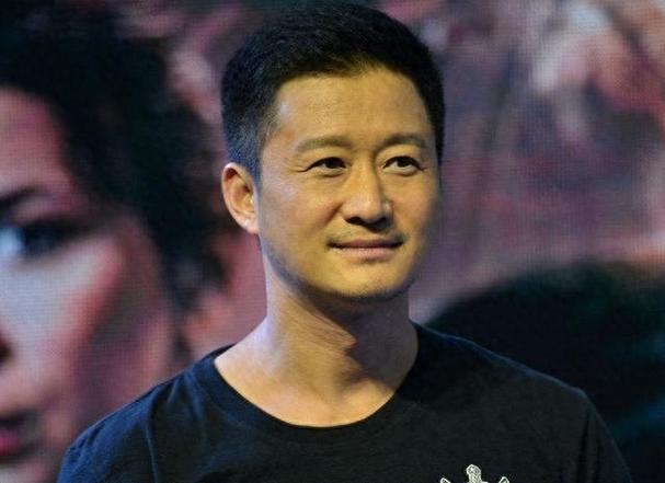 澳彩77749.cσm查询开奖和51岁吴京赛车冠军与吴京跑车