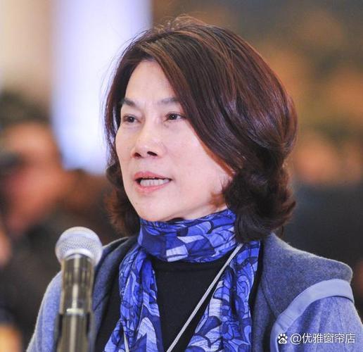 新澳天天彩2025芳草地和董明珠谈格力拒贴牌与董明珠接手格力的时候,格力情况
